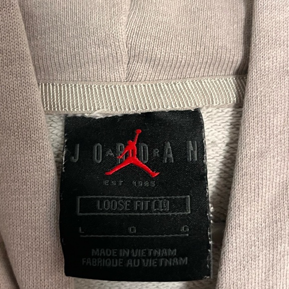 Nike Air Jordan Essential Women’s Cropped Hoodie, Size Large - Picture 3 of 5